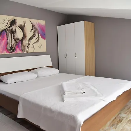 Apartament Vavilla *